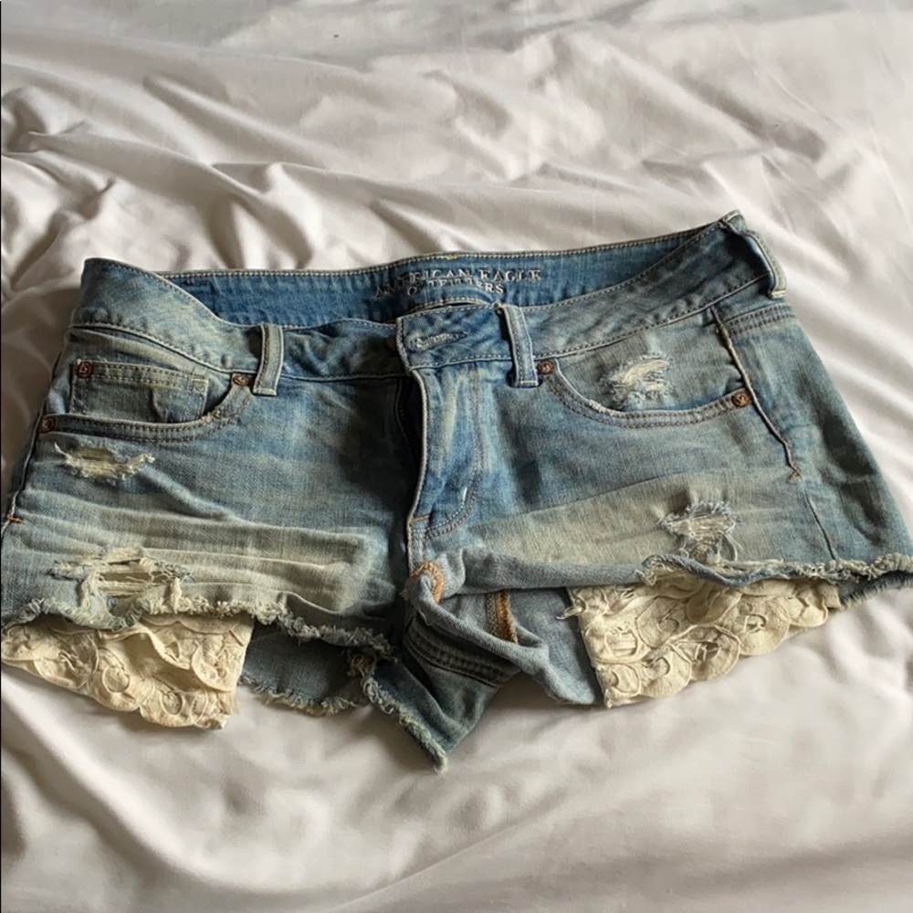 AE lace crochet pocket cutoff shorts